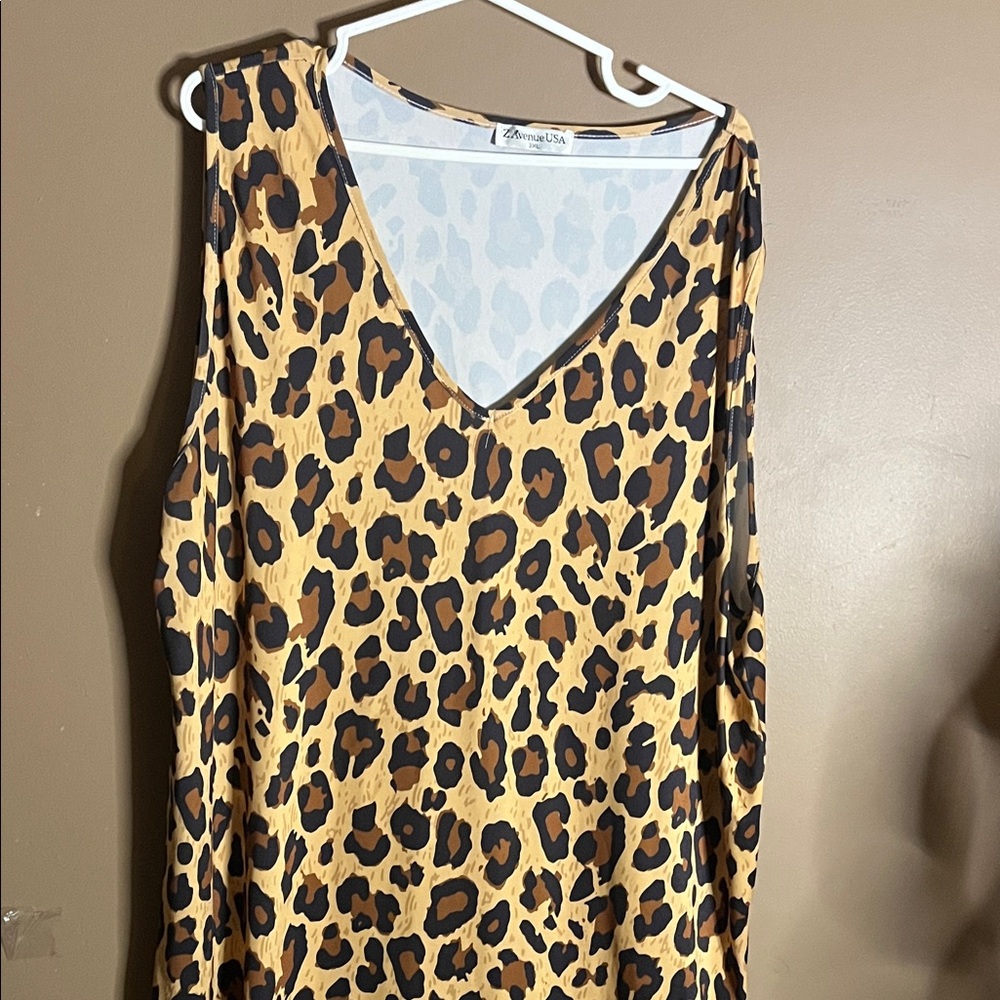 😄Plus size animal print blouse sleeveless 3XL